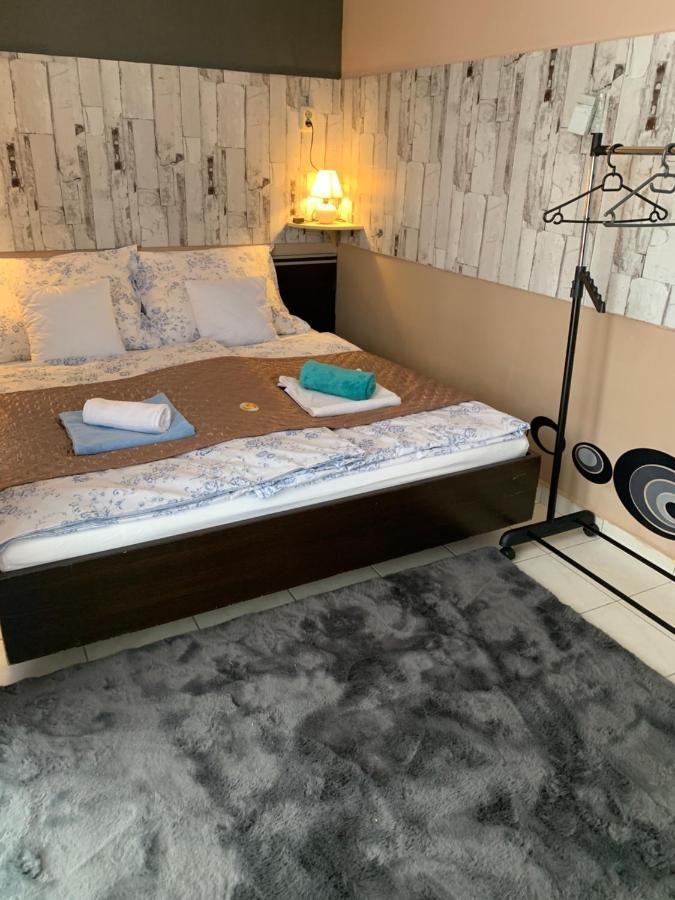 Furo-Lak 1 Apartman Hajdúszoboszló 外观 照片